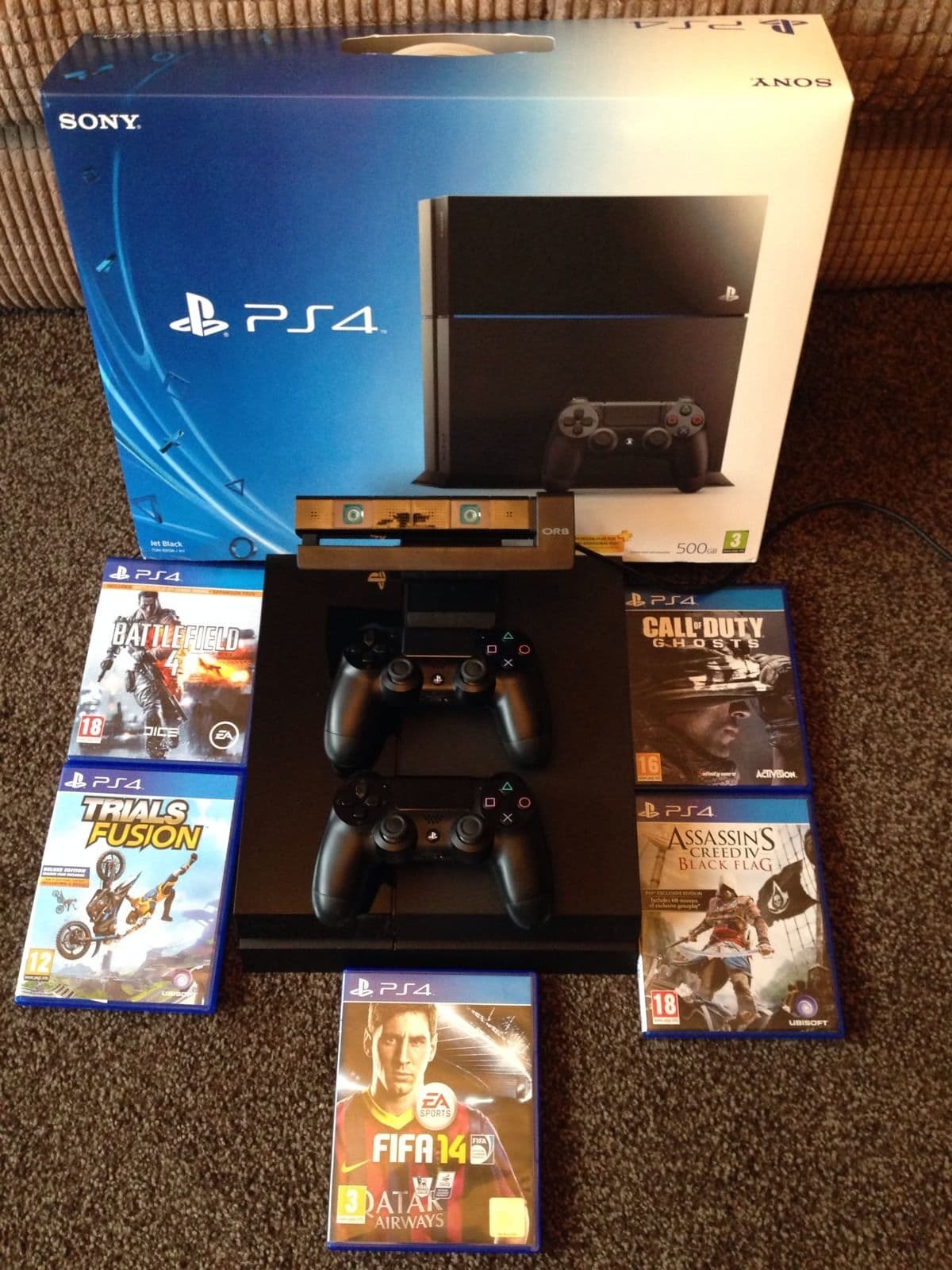 Original Sales For Latest PS4 console _ 5 Free Games _ 2 PAD